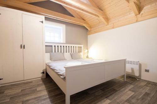 Apartm�my Malik