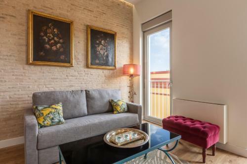 Apartamentos Rg Suites Jardines de Murillo