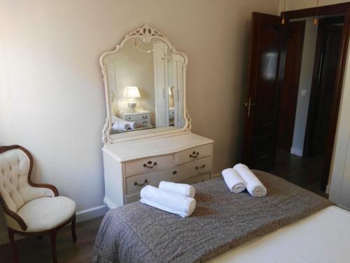 Apartamento Idilico �tico En Triana-3bd+1bth