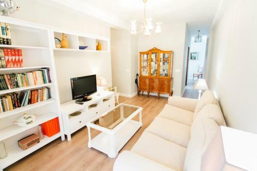 Apartamento Idilico �tico En Triana-3bd+1bth