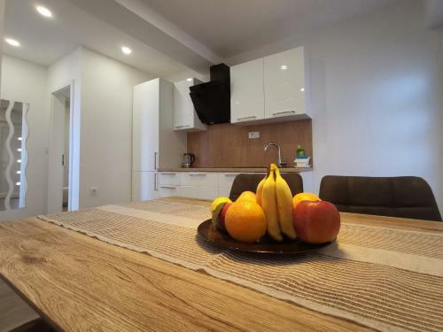 Apartments Tonkita With Jacuzzi