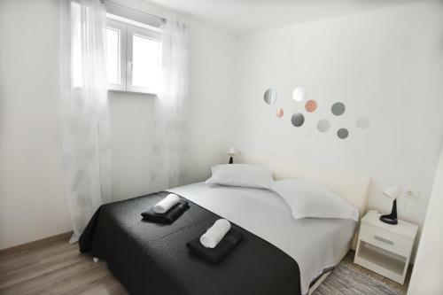 Sunny Garden Apartments Ana