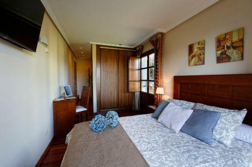 Hotel Rural Montesomao
