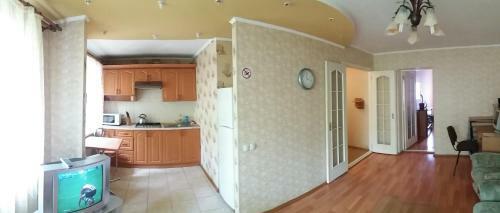 Two-bedroom Apartment On Lenina Avenue