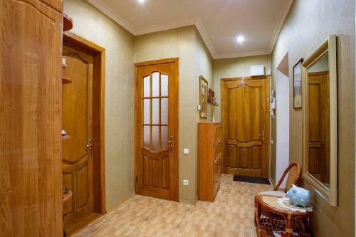 3 Bedroom Apartment Town Center