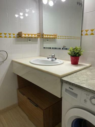 Apartamento Piso En Terrassa Centro +piscina+terraza+vistas