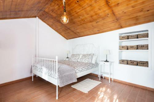 Home2book Rustic House El Palmar