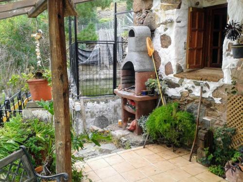 The Pines House In Temisas