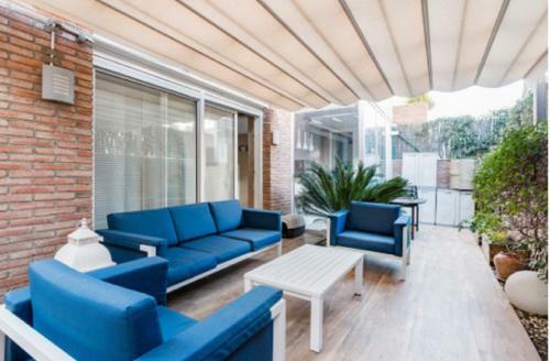 Apartamento Bonito Duplex Con Piscina En Barcelona&playa