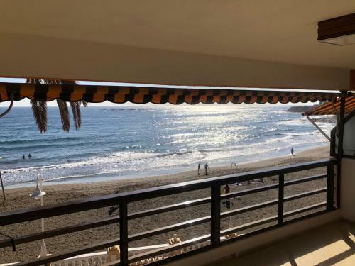 Apartamento Espectacular En Primera L�nea de La Playa