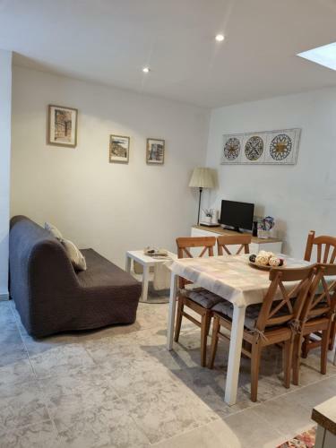 Oh La La!!! Apartment Old Town