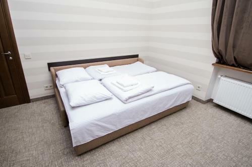 Aura Hotel & Aura Hostel