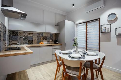 Very Well Apartment