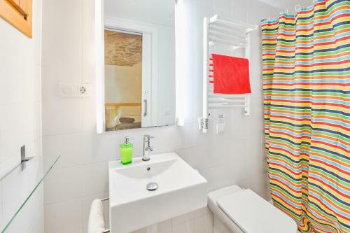 Rustic & Scenic Mas Corbella Cottages By Angel Host
