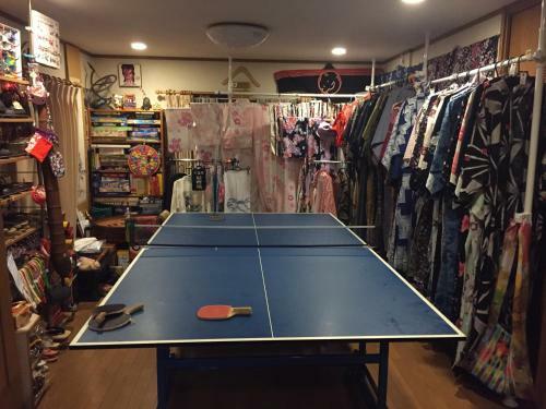 Hostal E.english Guest House