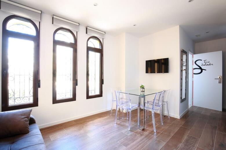 Fuente Tor�n Apartamentos