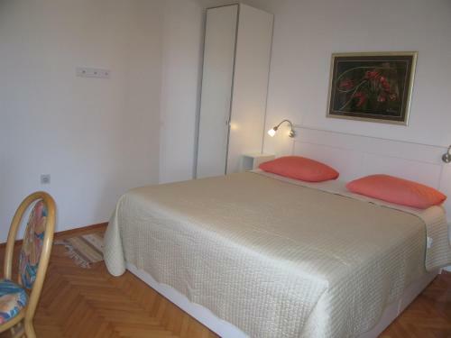 Apartment Petrinic V
