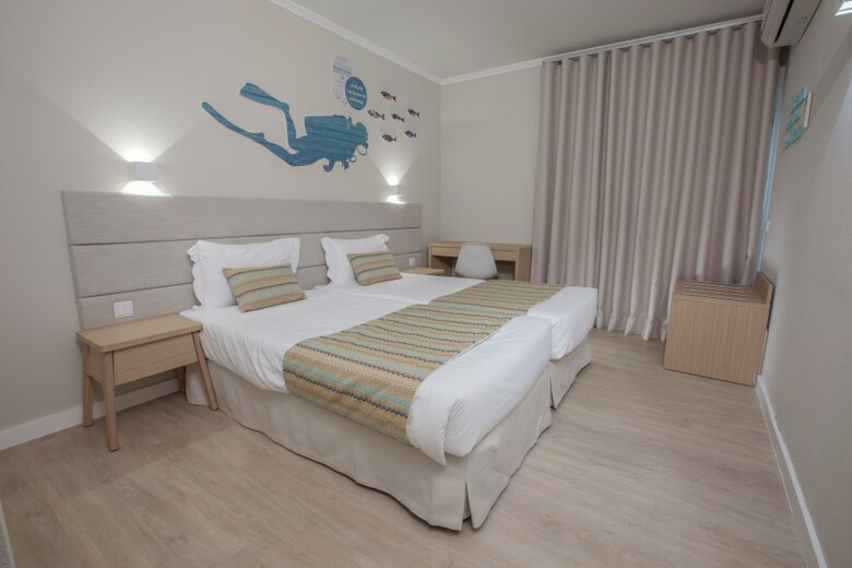 Aparthotel Vitor's Plaza