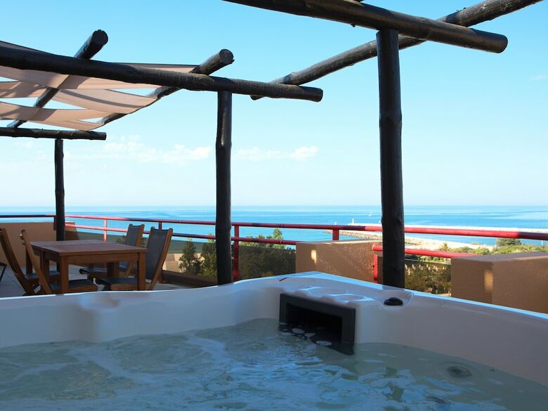 Hotel Dom Pedro Marina