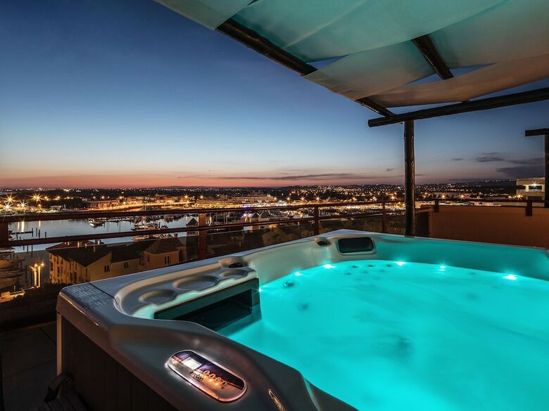 Hotel Dom Pedro Marina