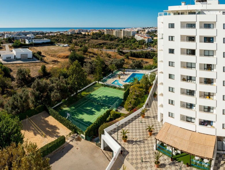 Hotel Apartamentos Turisticos Janelas Do Mar