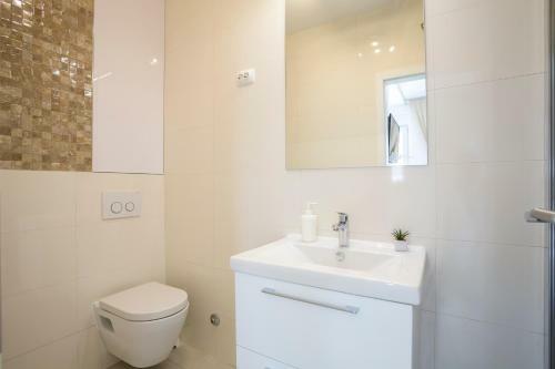 Lusea Apartments