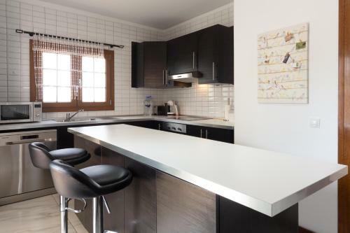 Tilley. Private Villa