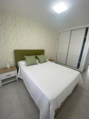 Apartamento Piso Tranquilo,piscina Comunitaria.zona Tur�stica
