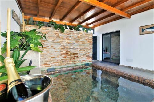 Holiday House And Spa Lanzarote