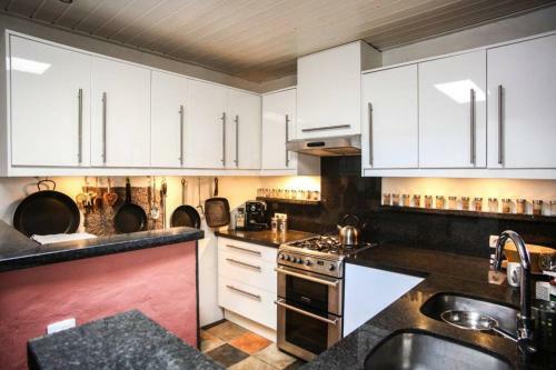 The Sea View Cottage