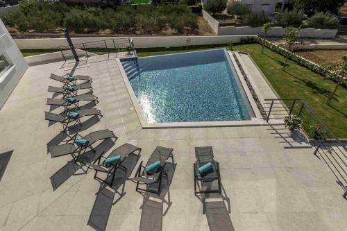Luxury Villa Adonis Split With Private Pool, Jacuzzi, Sauna And Gym