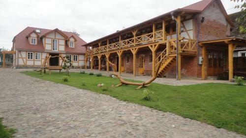 Agroturismo Nad Morzem I Jeziorem Dworek Kopa?