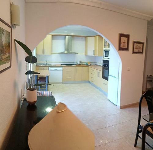 Lolahouse