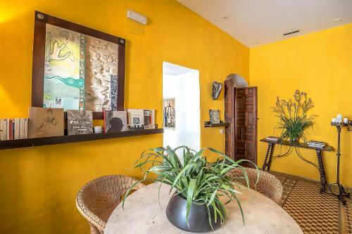 Casa Frances