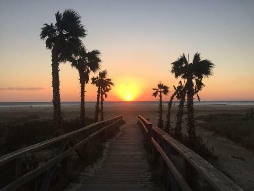 Los Lances Beach Apartments