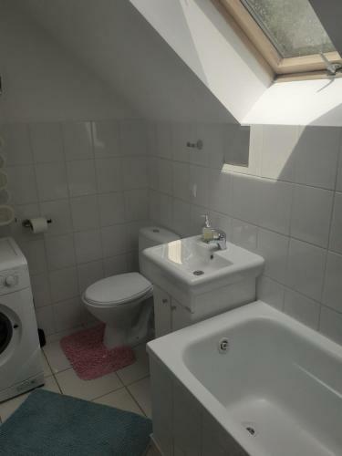 Apartament S?one 107b