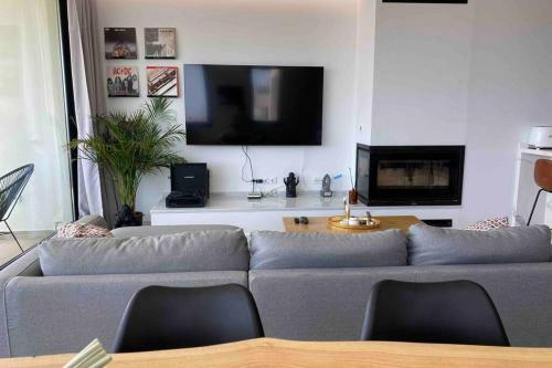 Apartamento Modern And Spacious Penthouse Next To The Beach