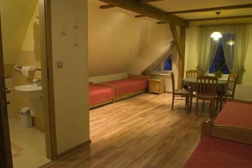 Apartamento Pokoje Go?cinne Helena