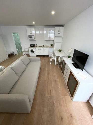 Apartamento Alojamientos Izquierdo Roca