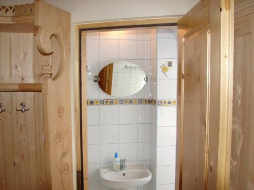 Bed & Breakfast Gospoda Harna?
