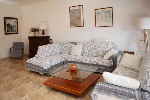 Villa At009 Rebol�