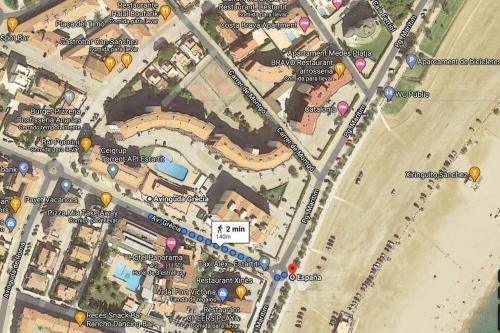 Apartamento Con Piscina Y Tenis. A 50m de La Playa