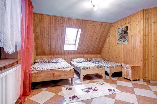 Pokoje Pod Lasem