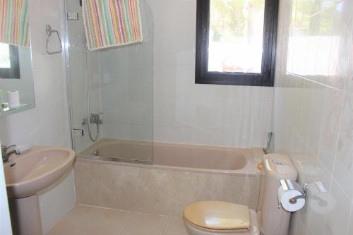 Casa Independiente Con Piscina Privada Albert Villas