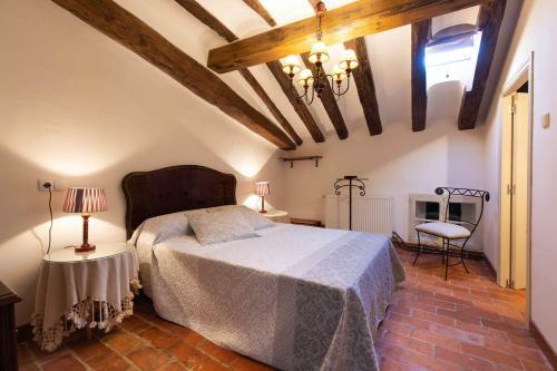 Bed & Breakfast Casona Indiana de Ayuelas