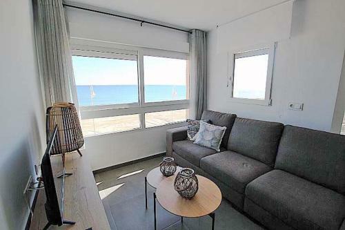 Apartamento Primera L�nea Playa Centro de Guardamar
