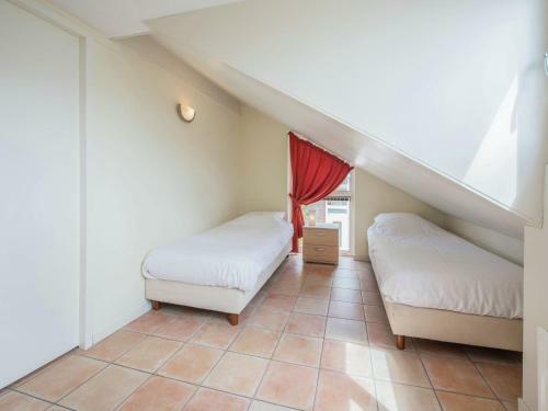 Cozy House With Dishwasher, Not Far From Amsterdam