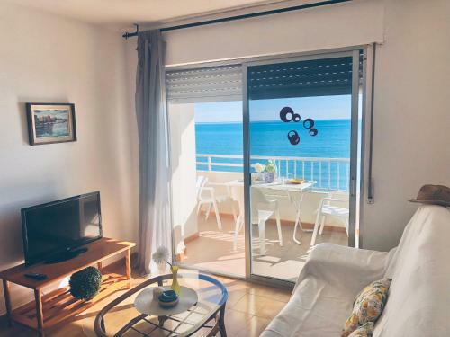 Apartamento Primera Linea de Playa Ancora