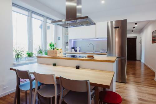 2 Bedroom City Center Apartament