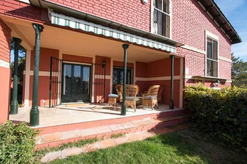 Preciosa Villa de Campo / Wonderful Country Villa
